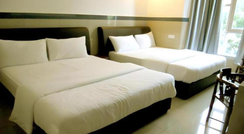 Burmahtel Hotel Джорджтаун Экстерьер фото
