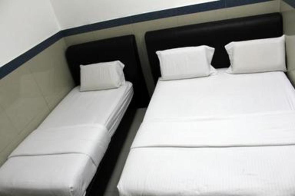 Burmahtel Hotel Джорджтаун Экстерьер фото